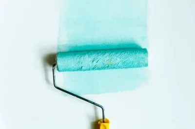 Peinture intérieure à Farges-en-Septaine — murs, plafonds et boiseries